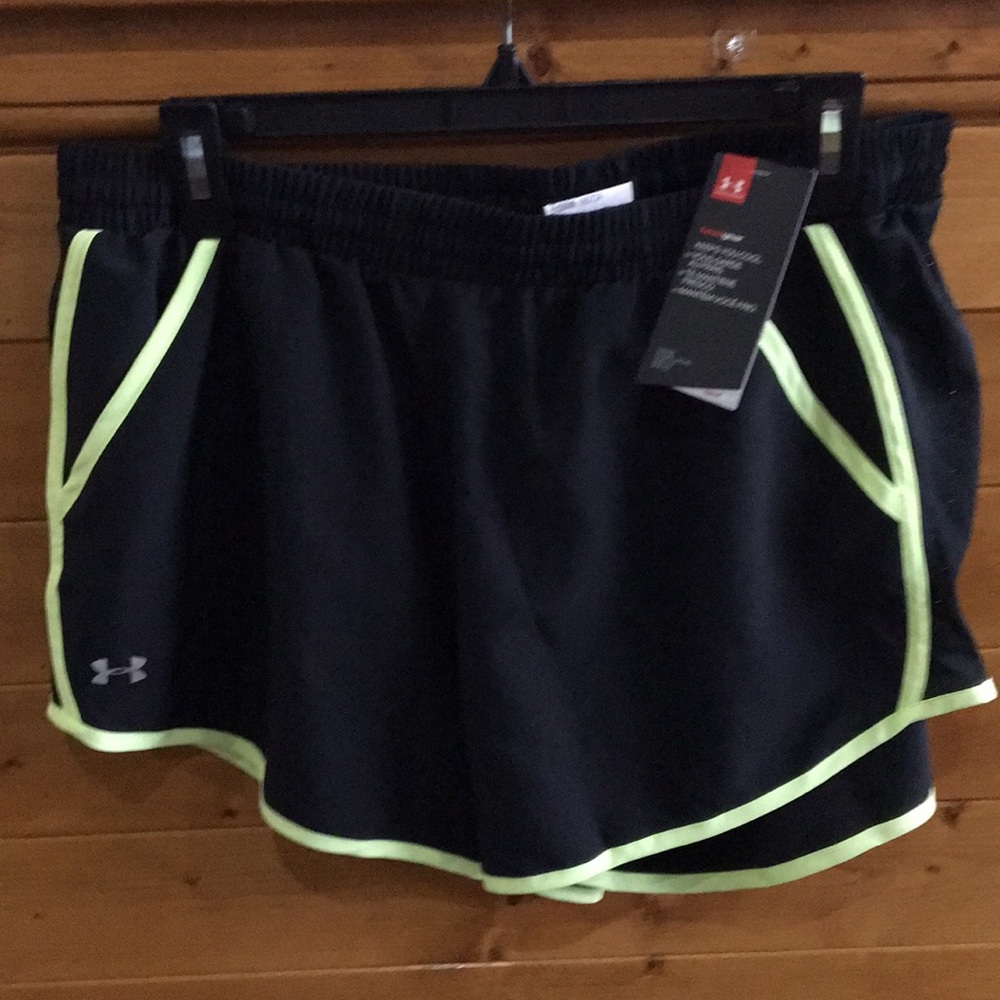 UA Heatgear Short w pockets